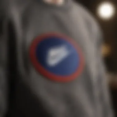 Exquisite Logo Embroidery Nike Basic Sweatshirt logo embroidery craftsmanship